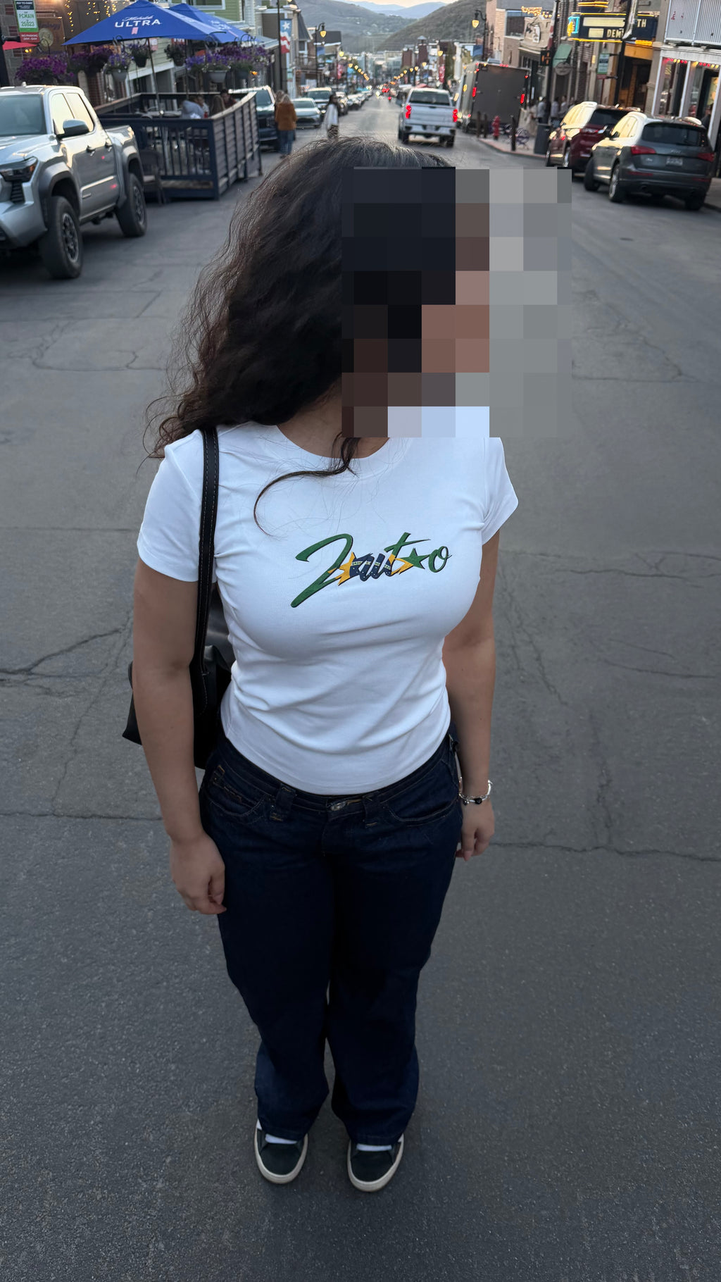 Small Brazil logo Girl Crewneck